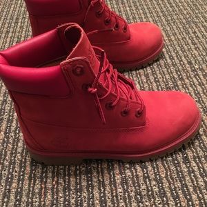 Timberlands size 5.5 boys fit women 7